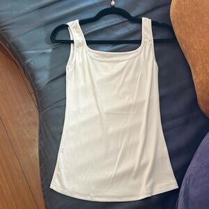 Stretchy khaki tank top.
